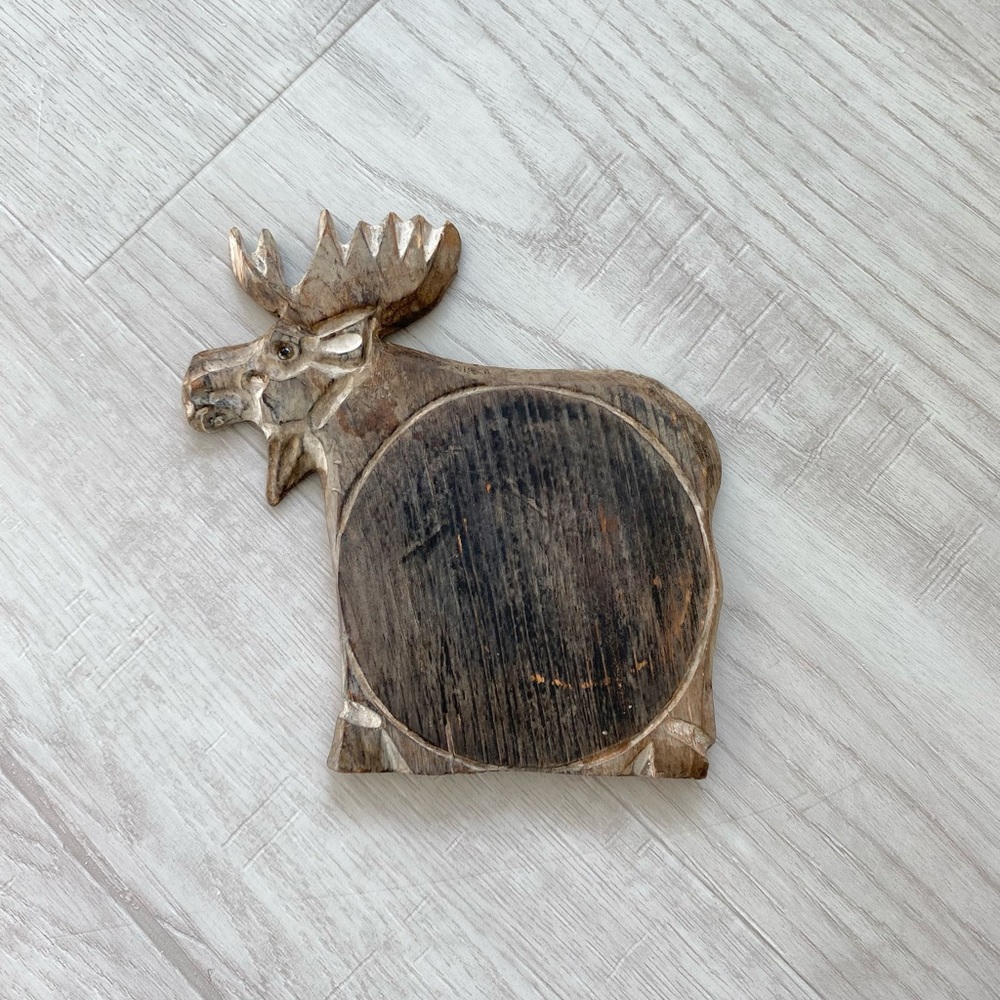 Wooden moose coaster for rustic cabin decor